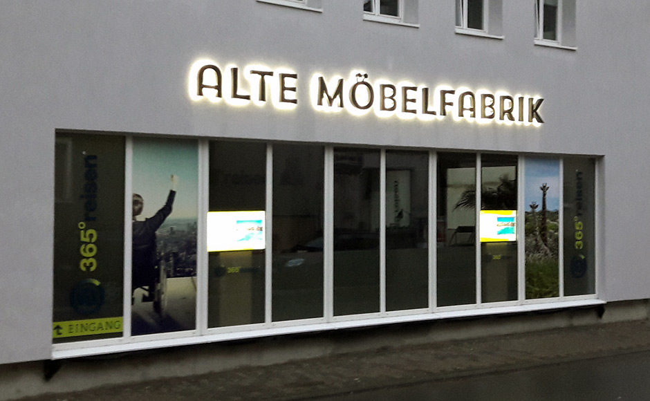 ALTE MÖBELFABRIK Groß-Bieberau | Einzelbuchstaben beleuchtet